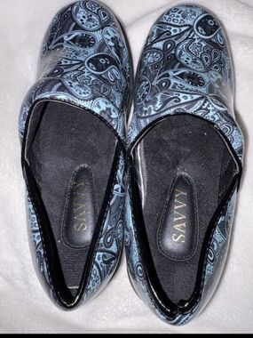 Black and Light Blue Paisley Slip-On Flats